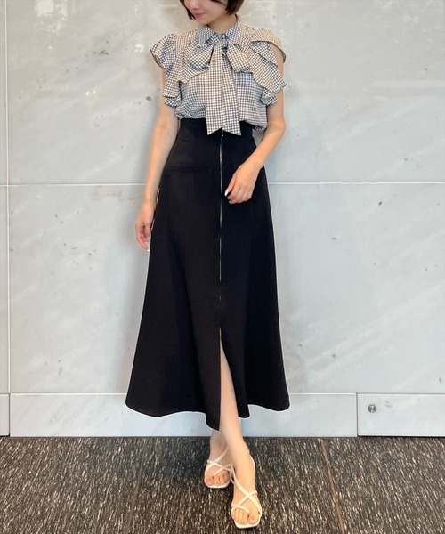 AND COUTURE(アンドクチュール)の「ギンガムサッカーフリルブラウス(シャツ/ブラウス・レディース・ブルー系その他/ブラック系その他/グリーン系その他・FREE)」の22枚目の写真