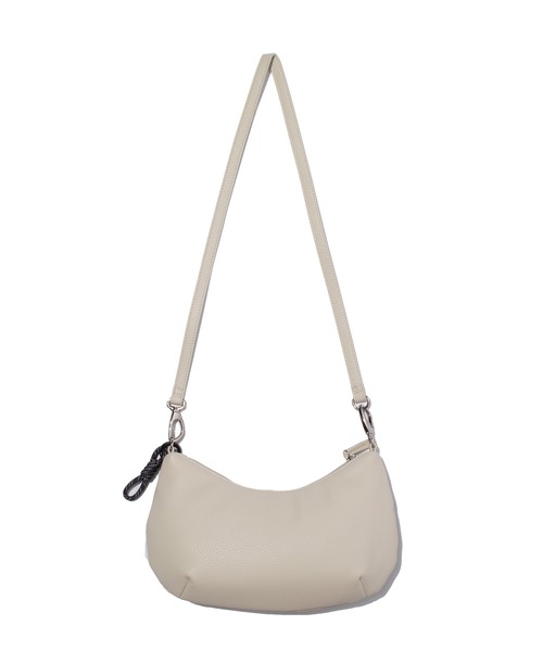 F/CE. （エフシーイー）の「F/CE. TECH LEATHER CROSS BODY POCHETTE / エフシーイー テックレザー クロスボディポシェット（ショルダーバッグ・メンズ・アイボリー/ブラック/チャコール・FREE）」の4枚目の写真