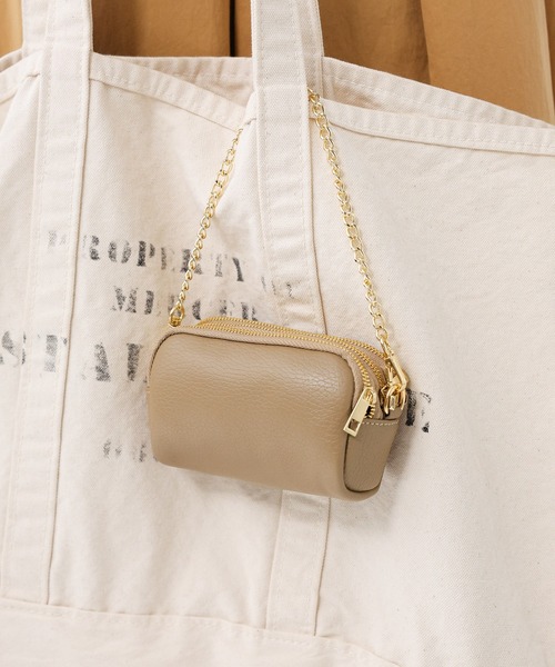 AULENTTI(オウレンティ)の「【AULENTTI】ジップポシェット(ショルダーバッグ・レディース・シルバーグレー/サックスブルー/ライトベージュ・FREE)」の5枚目の写真