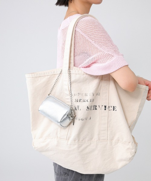 AULENTTI(オウレンティ)の「【AULENTTI】ジップポシェット(ショルダーバッグ・レディース・シルバーグレー/サックスブルー/ライトベージュ・FREE)」の8枚目の写真