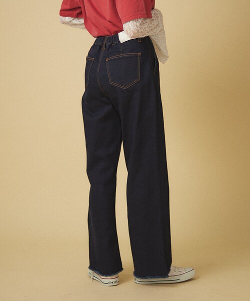 Remind me and forever（リマインドミーアンドフォーエバー）の「【nane】《サイズ展開有》ストレッチデニムフレアーパンツ（デニムパンツ・レディース・ブラック/その他/ワンウォッシュ・MEDIUM/LARGE/SMALL）」の19枚目の写真