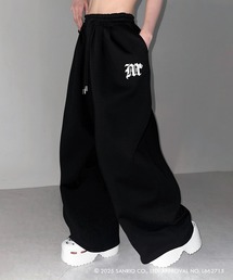 NBB WEEKEND ブラックラインパンツ　サイズ１　新品タグ付 サイドライントラックパンツ ワイドシルエット（フルレングス