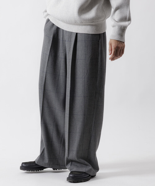 FREAK'S STORE（フリークスストア）の「FREAK’S STORE/フリークスストア ワイドストレートシルエット ワンタック スラックスパンツ【セットアップ対応】（スラックス・メンズ・ブラウン/グレー/ブラック/ダークグレー/ブラック系その他・SMALL/MEDIUM/LARGE）」の13枚目の写真