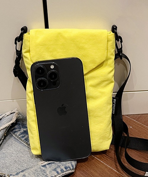 SETUP7(セットアップセブン)の「【SETUP7】シンプルミニサコッシュ KNF146 ミニショルダー スマホショルダー 撥水 ウォータープルーフ(ショルダーバッグ・レディース・イエロー/ホワイト/ブラック/カーキ・FREE)」の21枚目の写真