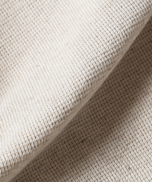 JOURNAL STANDARD J.S HOMESTEAD（ジャーナルスタンダードホームステッド）の「J.S.Homestead / コットンリネン ワッフル ヘンリーネックロンT（Tシャツ/カットソー・メンズ・ホワイト/ブラック/アイボリー・LARGE/MEDIUM）」の8枚目の写真
