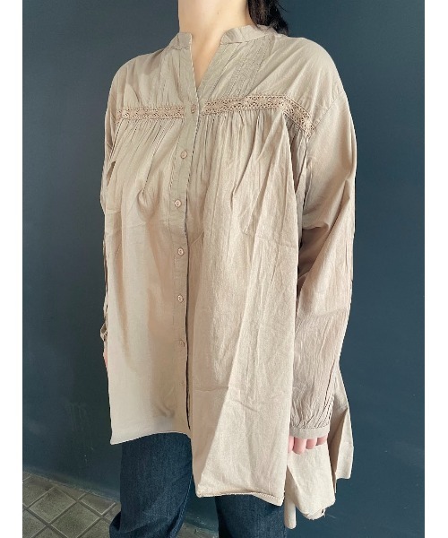 Rydia(リディア)の「ピンタックラウンドブラウス(Tシャツ/カットソー・レディース・ブラック/ベージュ/マスタード・M)」の3枚目の写真