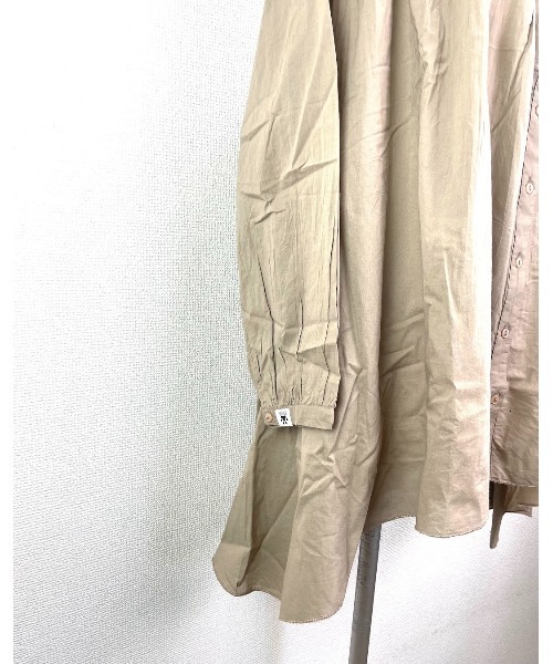 Rydia(リディア)の「ピンタックラウンドブラウス(Tシャツ/カットソー・レディース・ブラック/ベージュ/マスタード・M)」の21枚目の写真