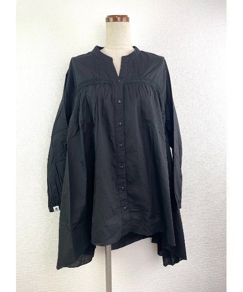 Rydia(リディア)の「ピンタックラウンドブラウス(Tシャツ/カットソー・レディース・ブラック/ベージュ/マスタード・M)」の11枚目の写真