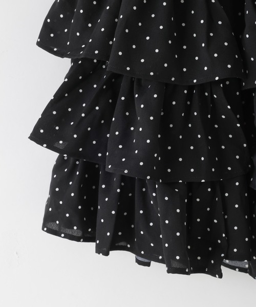LOWRYS FARM（ローリーズファーム）の「ドットティアードロングスカート　601915（スカート・キッズ・ブラック/ホワイト・130cm/120cm/110cm/150cm/140cm）」の4枚目の写真