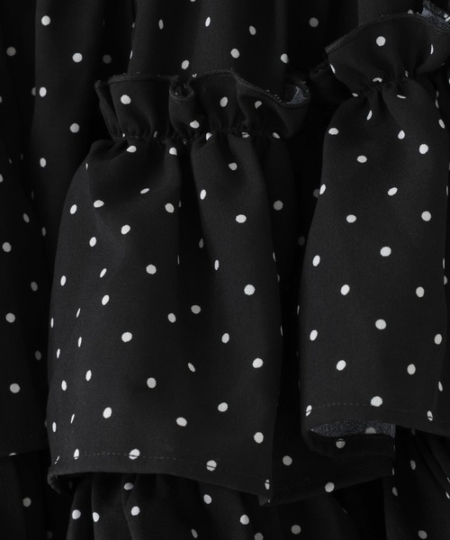 LOWRYS FARM（ローリーズファーム）の「ドットティアードロングスカート　601915（スカート・キッズ・ブラック/ホワイト・130cm/120cm/110cm/150cm/140cm）」の5枚目の写真