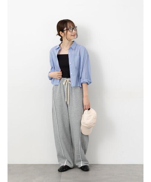 Te chichi TERRASSE(テチチテラス)の「アソートクロップドシャツ(シャツ/ブラウス・レディース・オフホワイト/ネイビー/ブルー/ベージュ・F)」の19枚目の写真