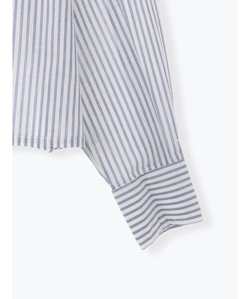 Te chichi TERRASSE(テチチテラス)の「アソートクロップドシャツ(シャツ/ブラウス・レディース・オフホワイト/ネイビー/ブルー/ベージュ・F)」の16枚目の写真