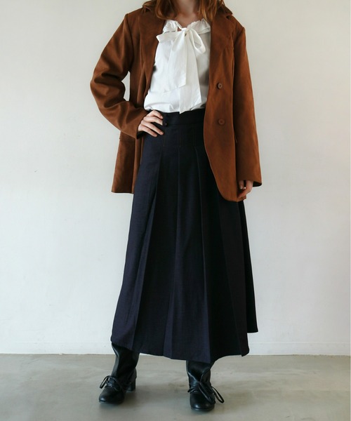 mic by Olu.（ミックバイオルドット）の「デニムライクプリーツスカート（スカート・レディース・ブルー/ブラック・FREE）」の3枚目の写真