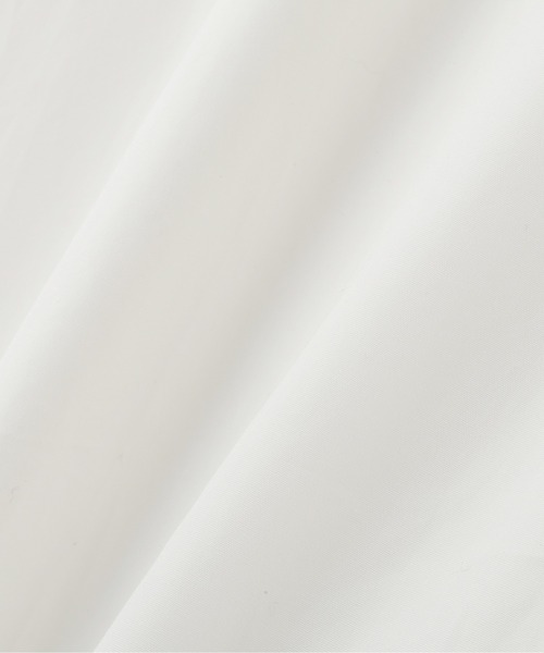 MARGARET HOWELL（マーガレットハウエル）の「PLAIN POPLIN（シャツ/ブラウス・レディース・ブルー/ホワイト・1/2）」の5枚目の写真