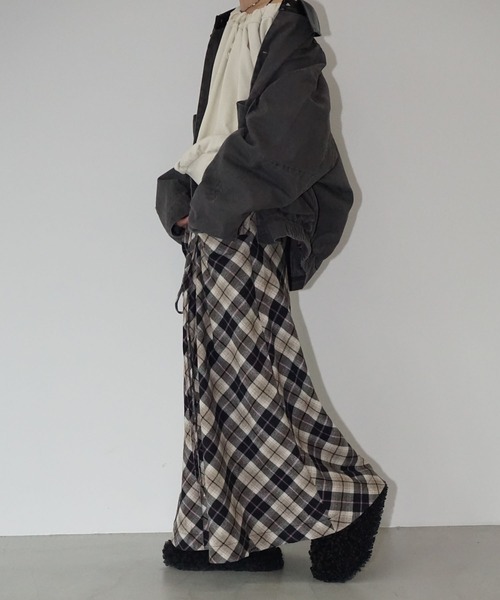 chuclla(チュクラ)の「フロントギャザーチェックスカート chw25a099(スカート・レディース・チェック・S/M)」の2枚目の写真