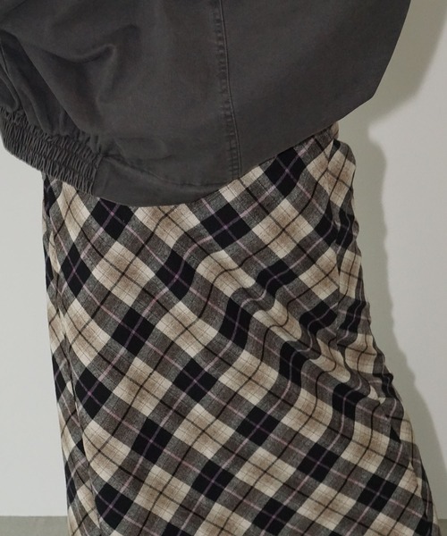 chuclla(チュクラ)の「フロントギャザーチェックスカート chw25a099(スカート・レディース・チェック・S/M)」の9枚目の写真