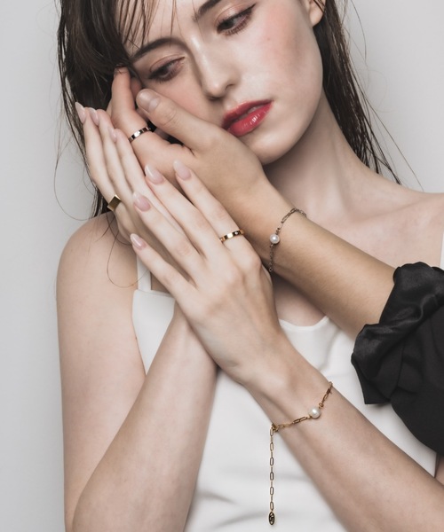 muku(ムク)の「BRACELET/ONE PEARL×OVAL(ブレスレット・レディース・ゴールド/シルバー・FREE)」の14枚目の写真