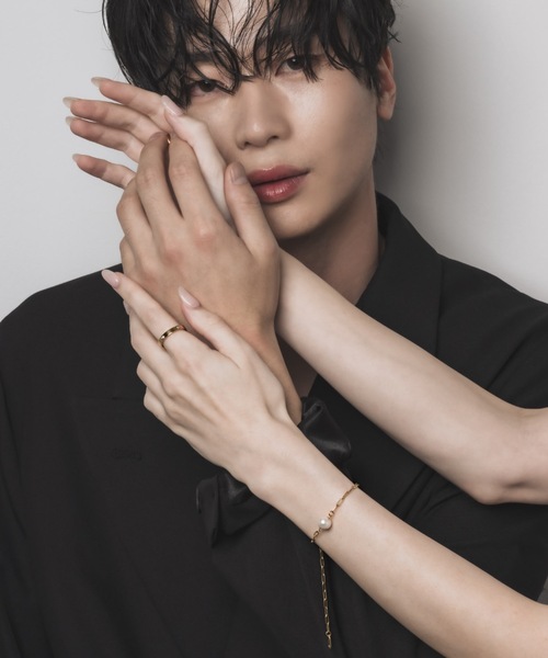 muku(ムク)の「BRACELET/ONE PEARL×OVAL(ブレスレット・レディース・ゴールド/シルバー・FREE)」の12枚目の写真