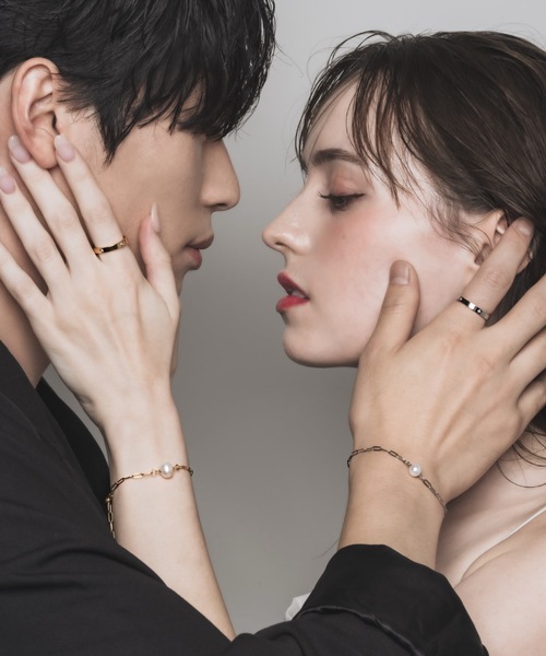 muku(ムク)の「BRACELET/ONE PEARL×OVAL(ブレスレット・レディース・ゴールド/シルバー・FREE)」の15枚目の写真