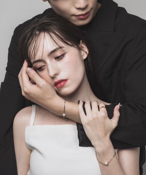 muku(ムク)の「BRACELET/ONE PEARL×OVAL(ブレスレット・レディース・ゴールド/シルバー・FREE)」の4枚目の写真