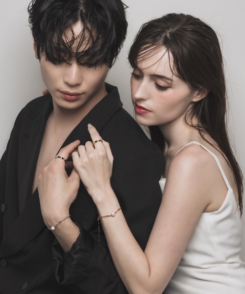 muku(ムク)の「BRACELET/ONE PEARL×OVAL(ブレスレット・レディース・ゴールド/シルバー・FREE)」の5枚目の写真