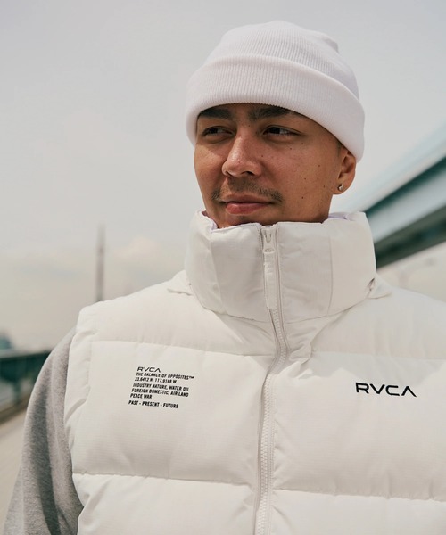 RVCA(ルーカ)の「RVCA メンズ RVCA PUFFER VEST ベスト 【2025年秋冬モデル】/ルーカエコダウンベスト(ベスト・メンズ・オフホワイト/ブラウン系カモフラージュ/ブラック/グリーン系その他・X-LARGE/LARGE/MEDIUM/SMALL)」の14枚目の写真