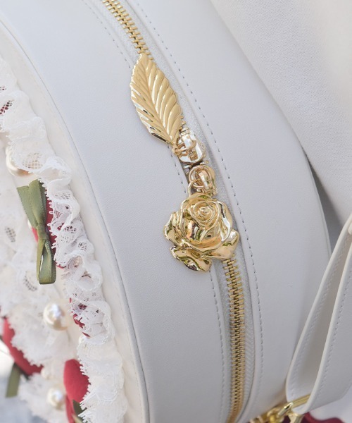 axes femme（アクシーズファム）の「ローズケーキモチーフバッグ（ショルダーバッグ・レディース・ホワイト・FREE）」の2枚目の写真