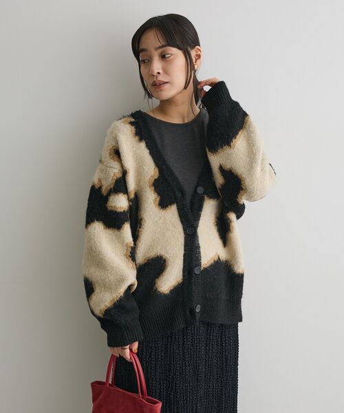CRAFT STANDARD BOUTIQUE(クラフトスタンダードブティック)の「アニマルジャカードニットカーディガン<ハンドウォッシャブル> ◆(カーディガン/ボレロ・レディース・ライトベージュ/カーキ・FREE)」の13枚目の写真