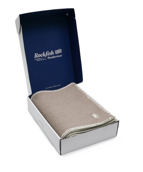 ROCKFISH WEATHERWEAR(ロックフィッシュウェザーウェア)の「WOOLY BALACLAVA(マフラー・レディース・ベージュ/グレー/クリーム/キャメル・FREE)」の12枚目の写真