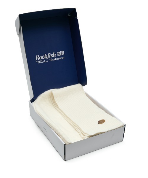 ROCKFISH WEATHERWEAR(ロックフィッシュウェザーウェア)の「WOOLY BALACLAVA(マフラー・レディース・ベージュ/グレー/クリーム/キャメル・FREE)」の19枚目の写真