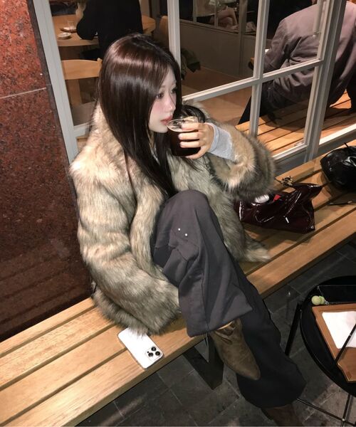 ILLIGO(イリゴ)の「フレイド スウェットパンツ チャコール(スウェットパンツ・レディース・その他・SMALL/MEDIUM)」の2枚目の写真