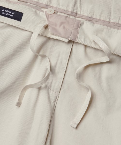 MUSINSA STANDARD WOMAN（ムシンサスタンダードウーマン）の「ウィメンズワイドカーペンターパンツ [クリーム]（その他パンツ・レディース・その他・30/24/25/26/27/28/29）」の8枚目の写真