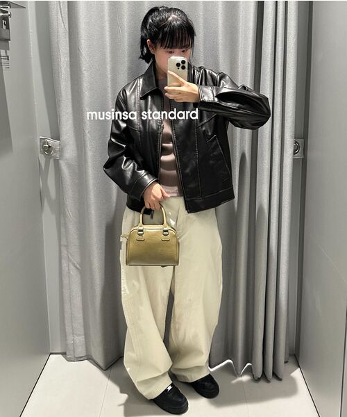 MUSINSA STANDARD WOMAN（ムシンサスタンダードウーマン）の「ウィメンズワイドカーペンターパンツ [クリーム]（その他パンツ・レディース・その他・30/24/25/26/27/28/29）」の14枚目の写真