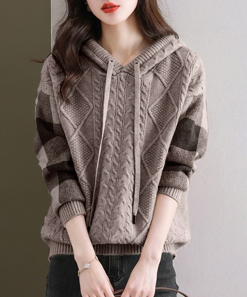 セール】ケーブル編み×ボーダー袖フード付きニットトップス（ニット