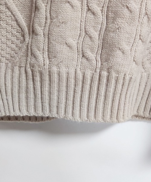 セール】ケーブル編み×ボーダー袖フード付きニットトップス（ニット