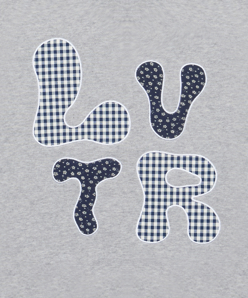 LUVISTRUE（ラヴイズトゥルー）の「GT LVTR PATCH SWEATSHIRT(GRAY)（スウェット・レディース・その他・FREE）」の5枚目の写真