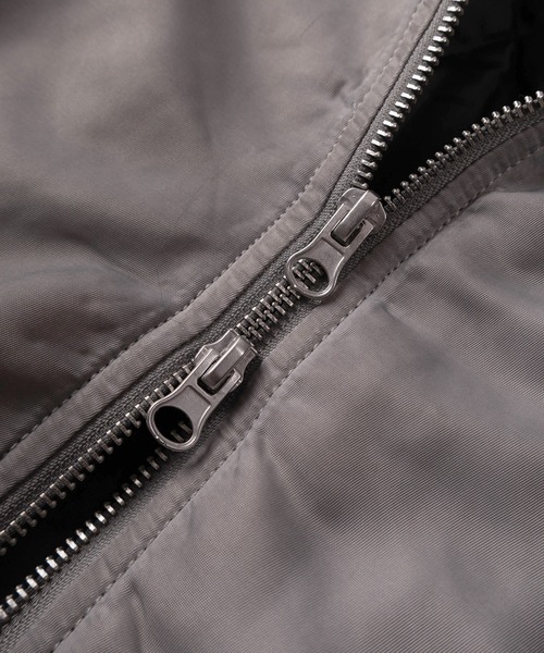 SlashDate（スラッシュデイト）の「【82】ヴィンテージライク ファーフード フライトブルゾン/ボンバージャケット/ダブルジップ/ミリタリー/アメカジ（ブルゾン・メンズ・カーキ/ブラック/グレー・L/M）」の8枚目の写真