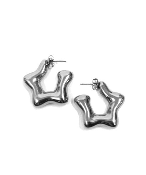 at.(アット)の「【at.】ぷっくりスターピアス(ピアス(両耳用)・レディース・ゴールド/シルバー・ONE SIZE)」の12枚目の写真