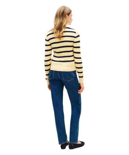 TOMMY HILFIGER（トミーヒルフィガー）の「コットンケーブルミドルゲージクルーネックセーター（ニット/セーター・レディース・マルチ/ホワイト・X-SMALL/XX-SMALL/SMALL）」の9枚目の写真