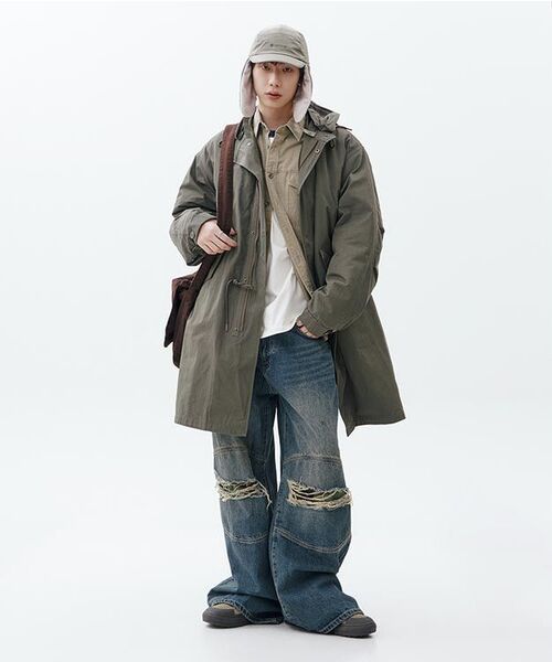 NOT4NERD（ノットフォーナード）の「Camo Double Knee Flare Fit Denim Pants - Deep Blue（デニムパンツ・レディース・その他・MEDIUM/LARGE/X-LARGE）」の4枚目の写真