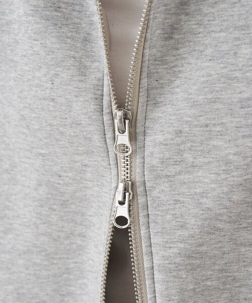 SHENERY（シーナリー）の「ダブルジップフーディー（パーカー・レディース・オフホワイト/グレー・FREE）」の14枚目の写真