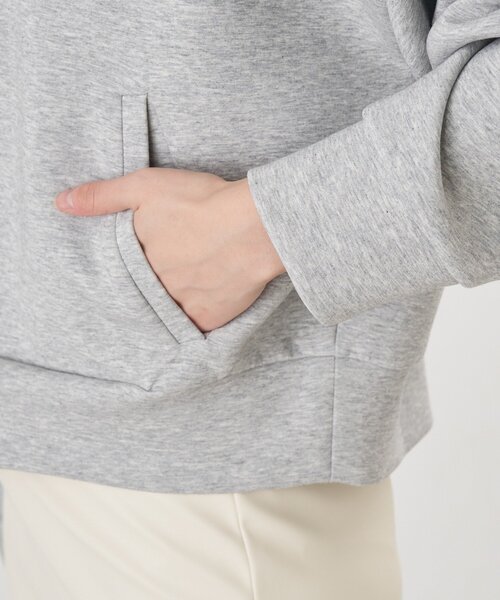 SHENERY（シーナリー）の「ダブルジップフーディー（パーカー・レディース・オフホワイト/グレー・FREE）」の13枚目の写真