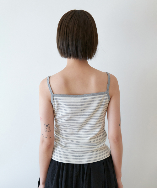 STEP AROUND(ステップアラウンド)の「Soft stripe sleeveless top_GREY(Tシャツ/カットソー・レディース・その他・SMALL/MEDIUM)」の4枚目の写真