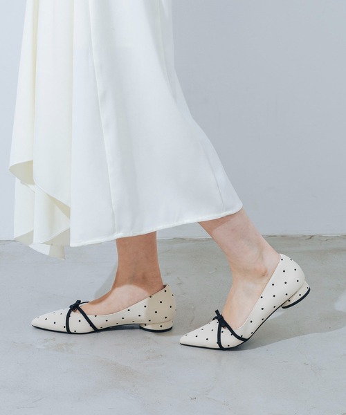 EVOL（イーボル）の「【ふかふか・クッション入り】ポインテッド2cmリボンパンプス JA5956（パンプス・レディース・ドット/ブラック/アイボリー/ピンク・22.0cm/22.5cm/23.0cm/23.5cm/24.0cm/24.5cm/25.0cm）」の12枚目の写真