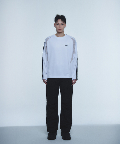 HYUNFIT（ヒョンフィット）の「CURVED LONG SLEEVE-[WHITE]（Tシャツ/カットソー・メンズ・その他・MEDIUM/LARGE/X-LARGE）」の4枚目の写真