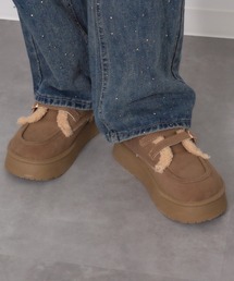 HALEY PESCA（ヘーリーペスカ）の「HALEY PESCA/ダブルベルト　厚底ムートンブーツ　スリッポン（スニーカー）」