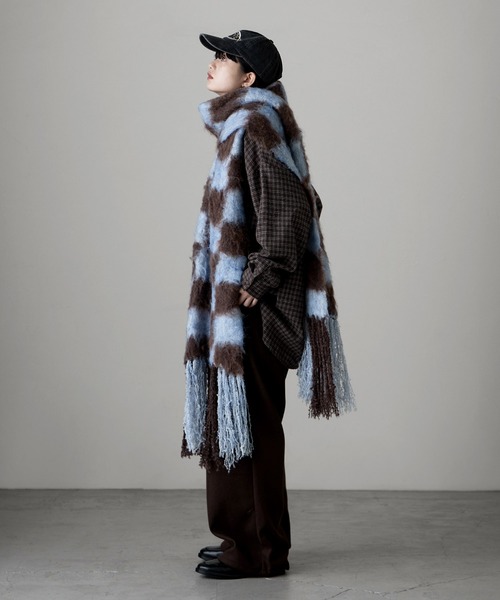 etoll.（エトル）の「起毛チェックマフラー（マフラー・レディース・グレー/ブルー/ベージュ・FREE）」の5枚目の写真