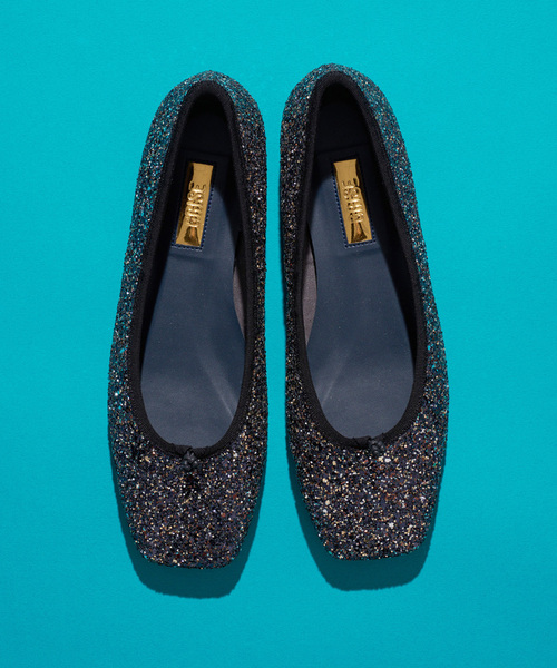 GRISE（グリーズ）の「《追加》GRISEスクエアグリッターフラット（その他シューズ・レディース・ネイビー/オレンジ/シルバー・22.5cm/22cm/25cm/24.5cm/23.5cm/23cm/24cm）」の7枚目の写真