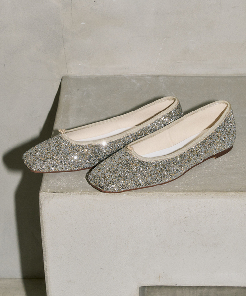 GRISE（グリーズ）の「《追加》GRISEスクエアグリッターフラット（その他シューズ・レディース・ネイビー/オレンジ/シルバー・22.5cm/22cm/25cm/24.5cm/23.5cm/23cm/24cm）」の16枚目の写真