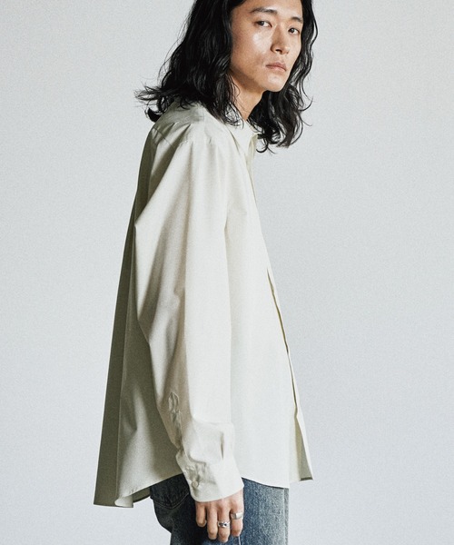 WYM LIDNM（ウィム バイ リドム）の「MICRO SPAN BASIC SHIRT（シャツ/ブラウス・メンズ・チャコール/ナチュラル/サックスブルー/グレイッシュブルー・S/L/M）」の16枚目の写真